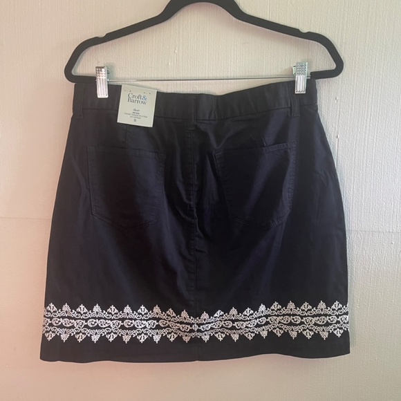 NWT! Skort, Size 10! - Picture 5 of 6